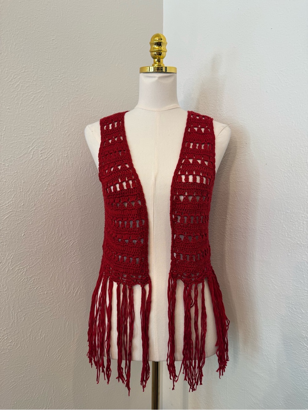 Umgee Red Crochet Fringe Sweater Vest Women's Small